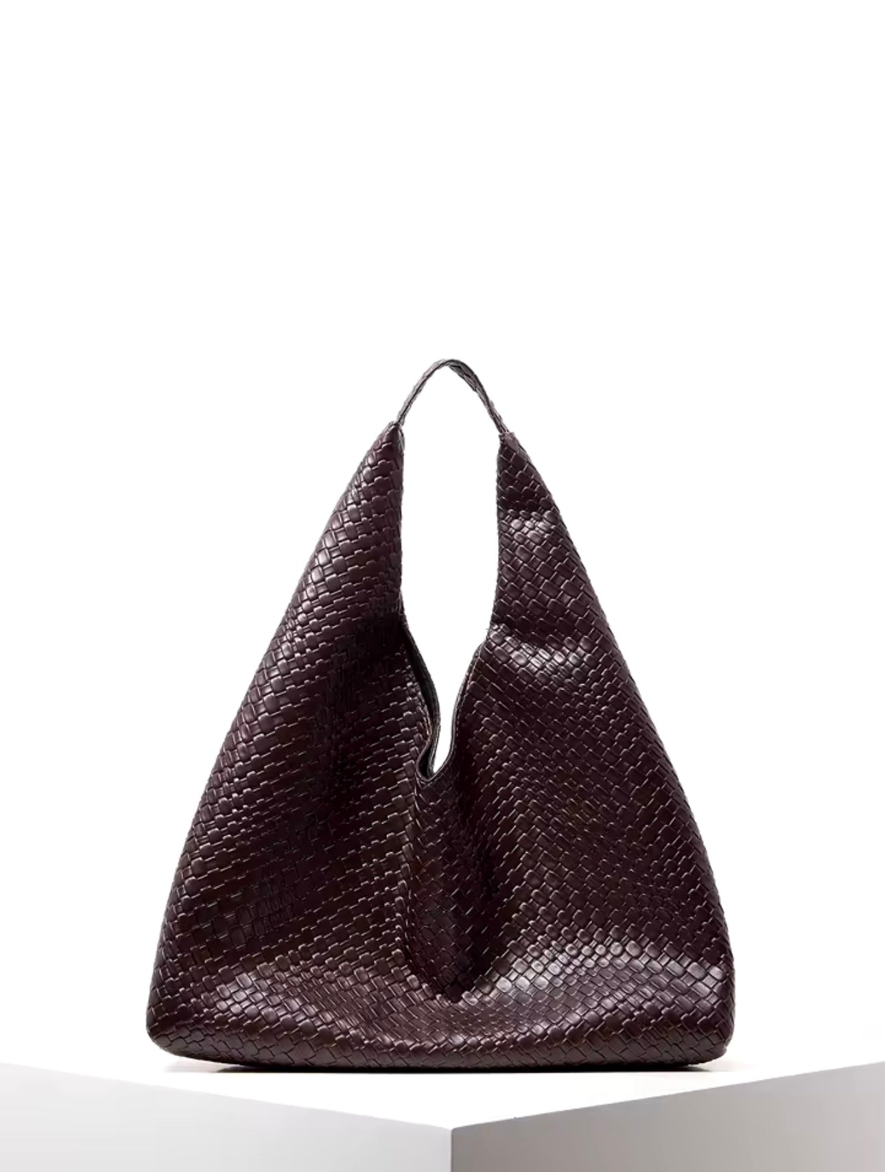 Elegant Woven Bag