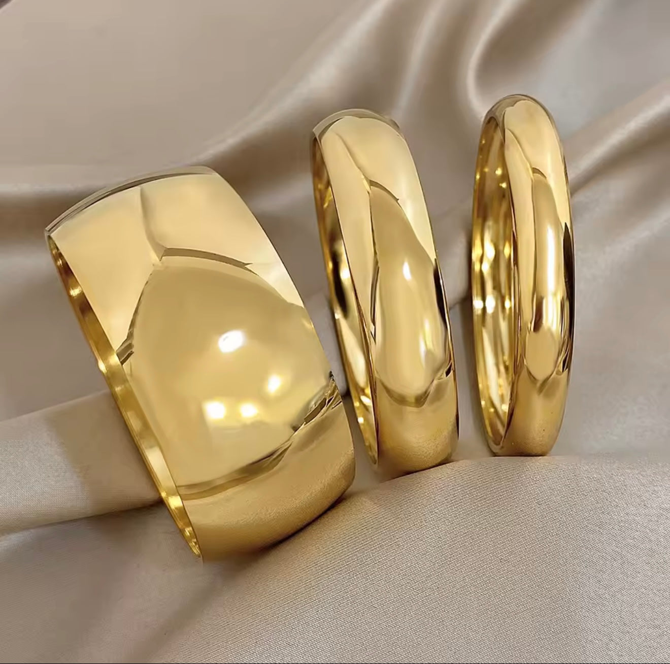 Golden Luxe Bangle